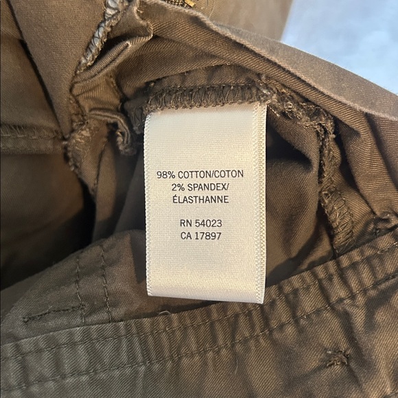 Banana Republic Dark Green Cargo Pants - Picture 7 of 7